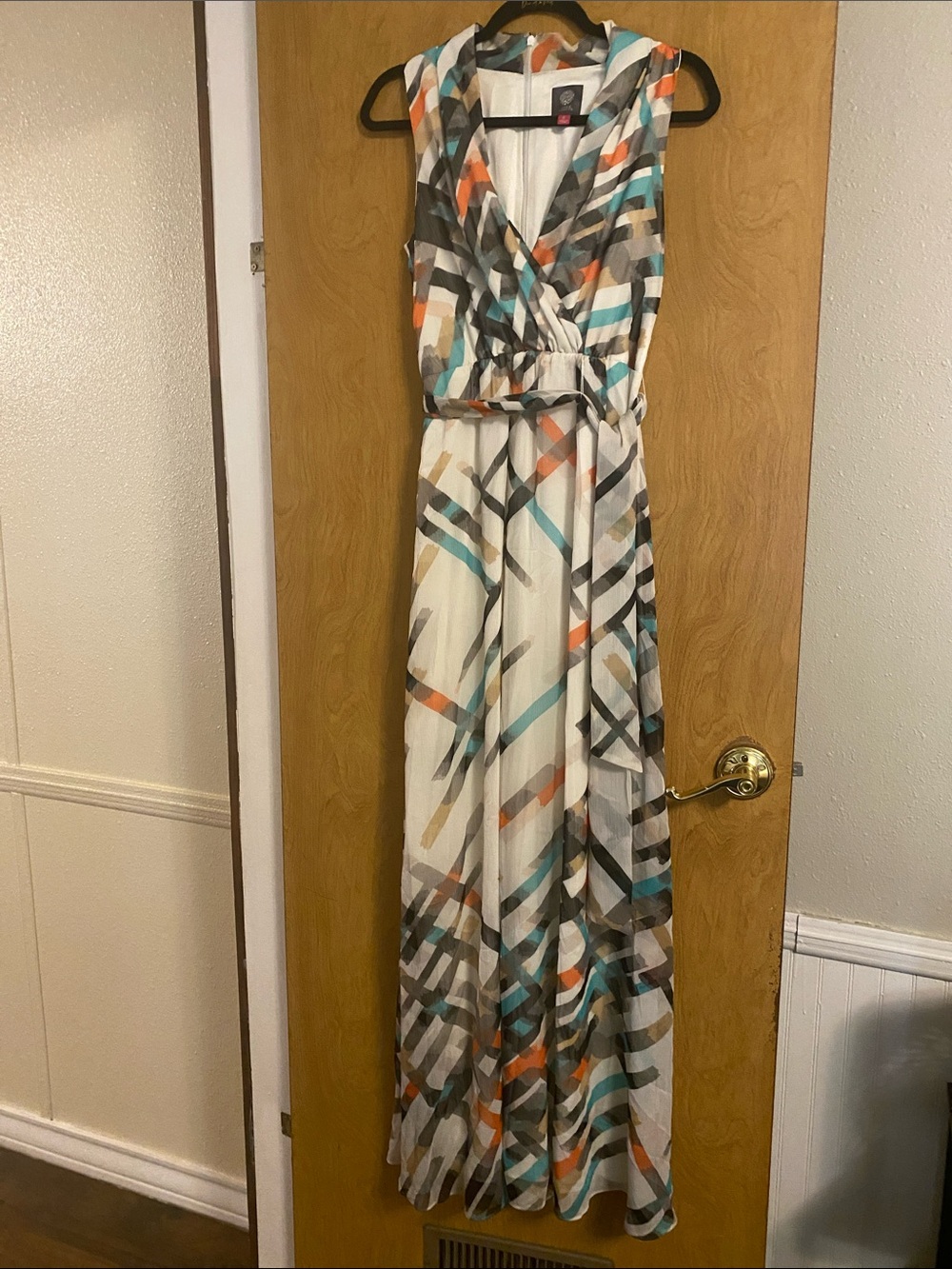Vince Camuto Geometric Print Maxi Dress in Cream, Teal & Orange
